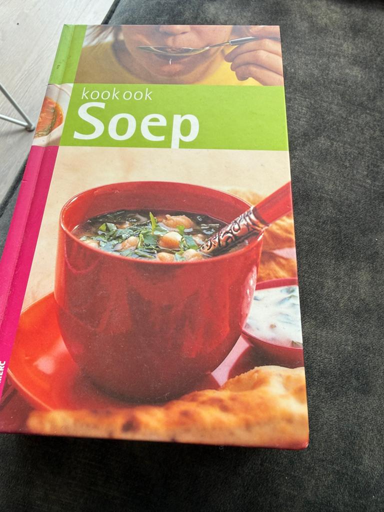 Soep, Boeken, Kookboeken, Zo goed als nieuw, Italië, Ophalen of Verzenden