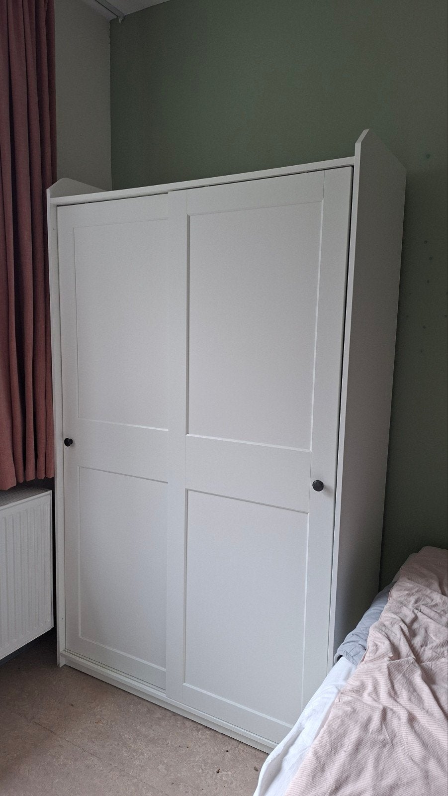 Kledingkast Schuifdeuren Ikea Hauga Wit 118x55x199cm, Ophalen, Met deur(en), Gebruikt, 100 tot 150 cm