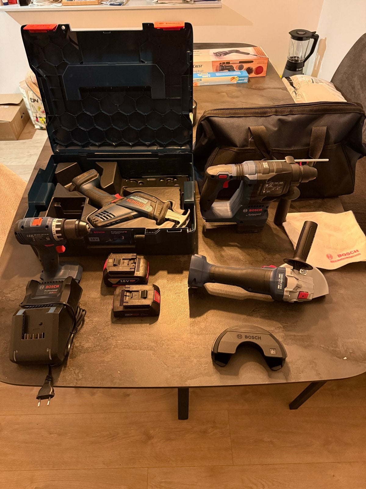 Bosch Professional 18V Gereedschap Set - Boorhamer, Haakse S, Doe-het-zelf en Verbouw, 600 watt of meer, Boor- en/of Breekhamer