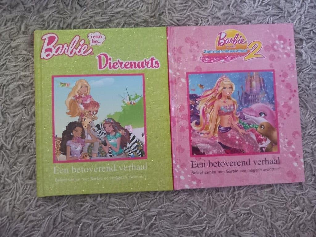 Kinderboeken Barbie: Dierenarts & Zeemeermin Avontuur 2, Boeken, Ophalen of Verzenden, Zo goed als nieuw, Mattel, Fictie algemeen