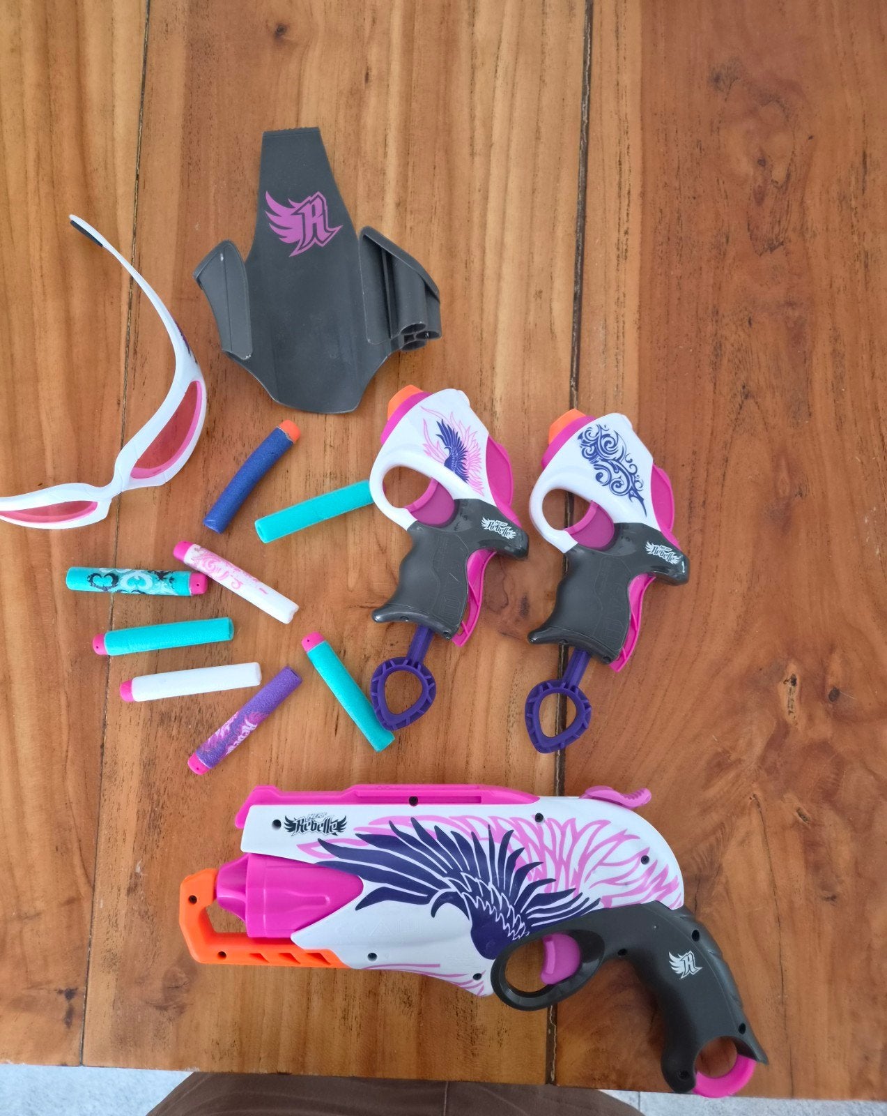 Nerf Rebelle set met blasters, holster, pijltjes en bril, Ophalen of Verzenden, Gebruikt, Meisje