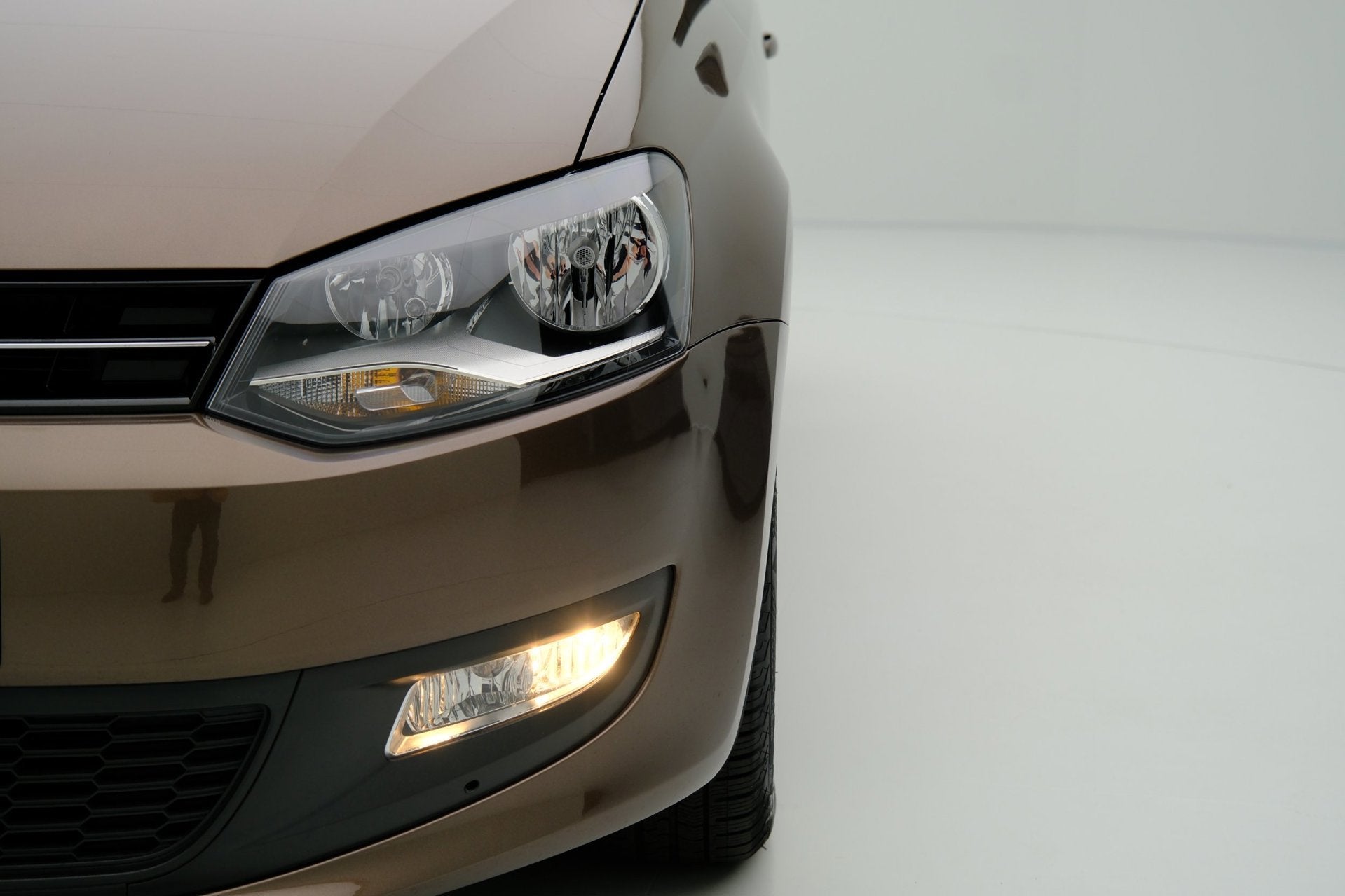 Foto 21 van Volkswagen Polo 1.2 TSI Comfortline 5-drs *63.000km!* Airco|