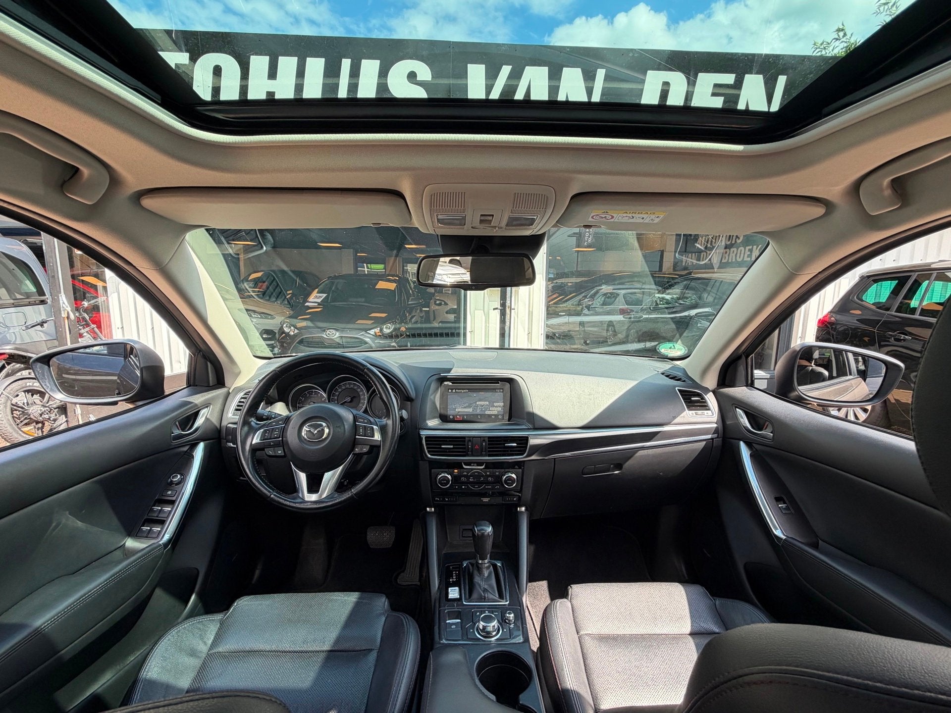 Mazda CX-5 2.5 SkyActiv-G 192Pk|GT-M|4WD|Dealer OH|Pano|Xeno, Auto's, Mazda, Automaat, Gebruikt, Zwart, Bruin