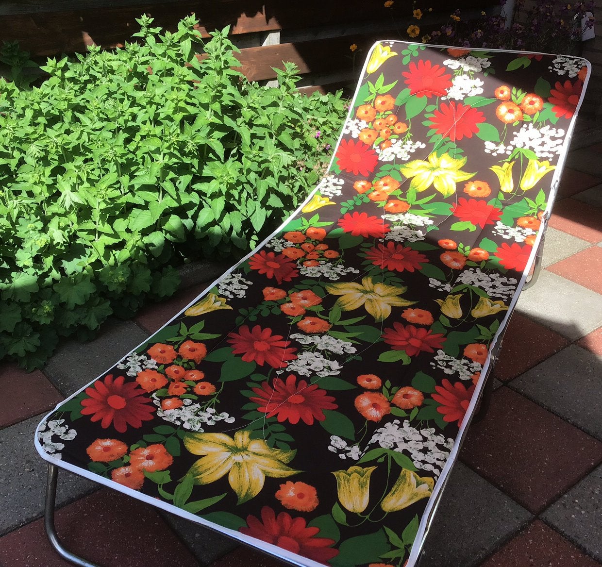 Vintage stretcher/ligbed met bloemenprint - inklapbaar-, Ophalen, Gebruikt, Inklapbaar