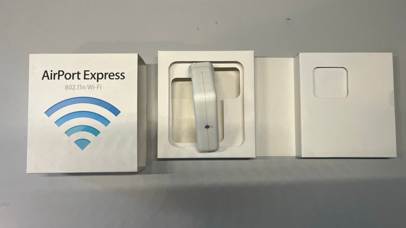 Apple AirPort Express 802.11n Wi-Fi Router, Computers en Software, Ophalen of Verzenden, Gebruikt, Router