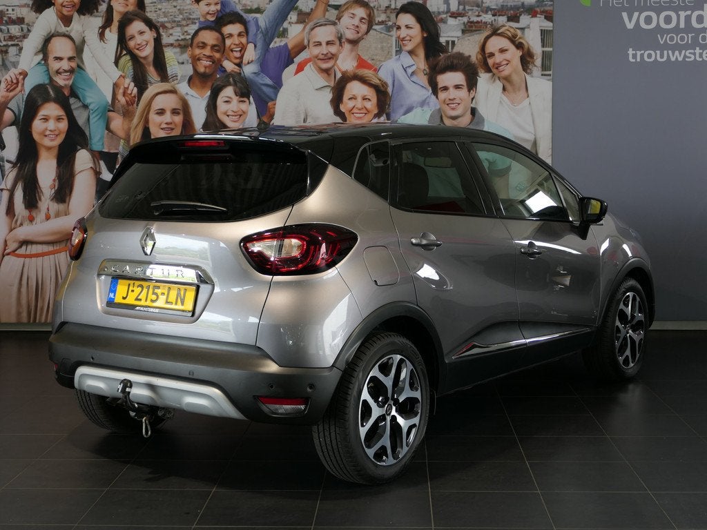 Renault Captur 1.3 TCe Intens - Panoramadak! - Parkeerassist, Stof, Gebruikt, 4 cilinders, 150 pk