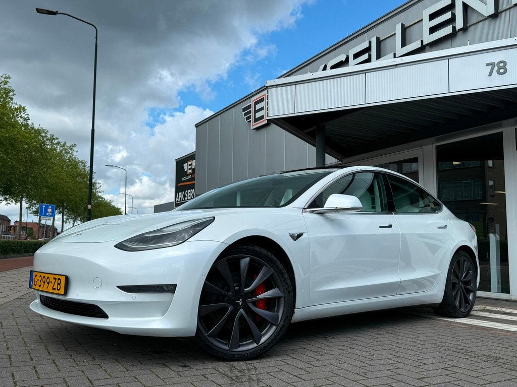 Tesla Model 3 Performance AWD 75 kWh, Automaat, 530 km, 462 pk, Wit