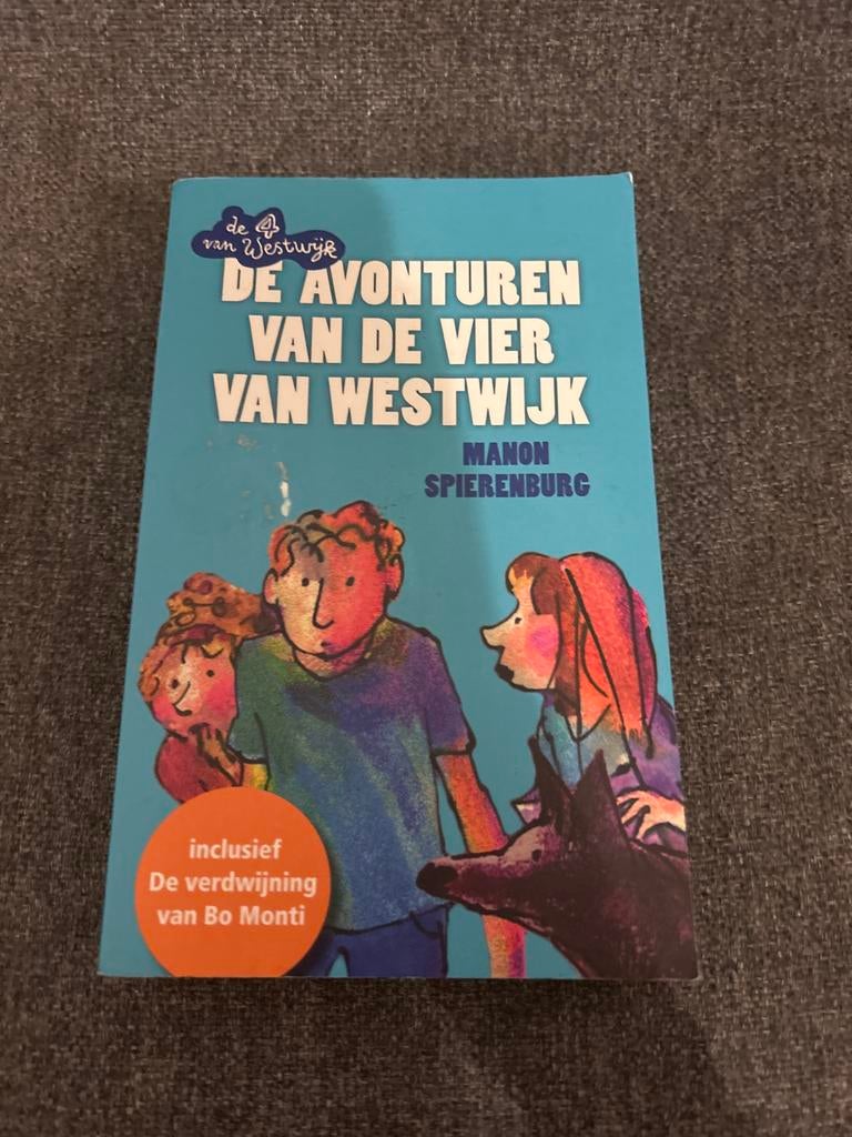De Avonturen van de Vier van Westwijk - Manon Spierenburg, Ophalen of Verzenden, Zo goed als nieuw, Fictie algemeen