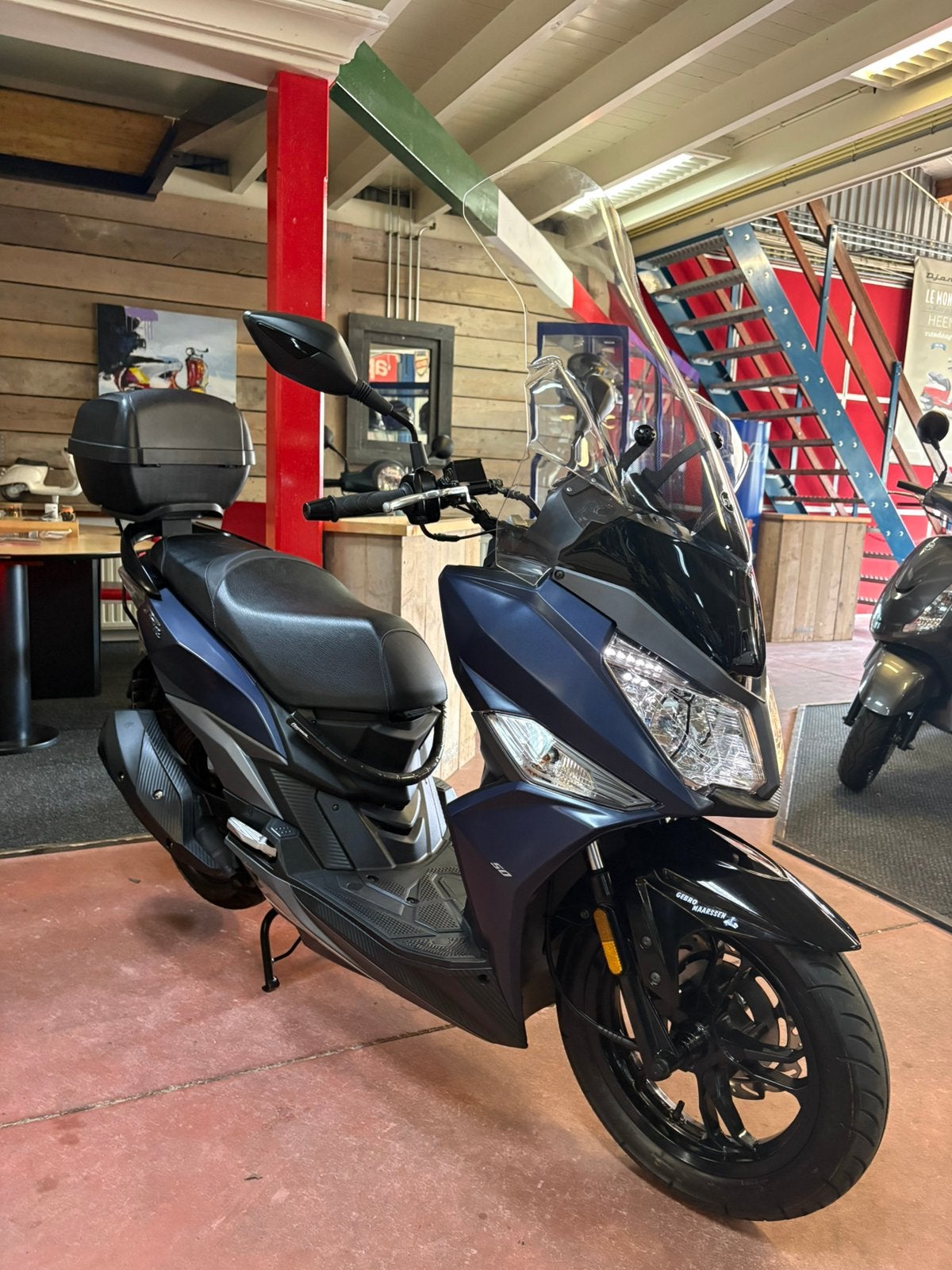 Gebro scooters: Sym jet 14 45KM BJ2022 nette staat, Fietsen en Brommers, Scooters | SYM, Gebruikt, Overige modellen, Maximaal 45 km/u