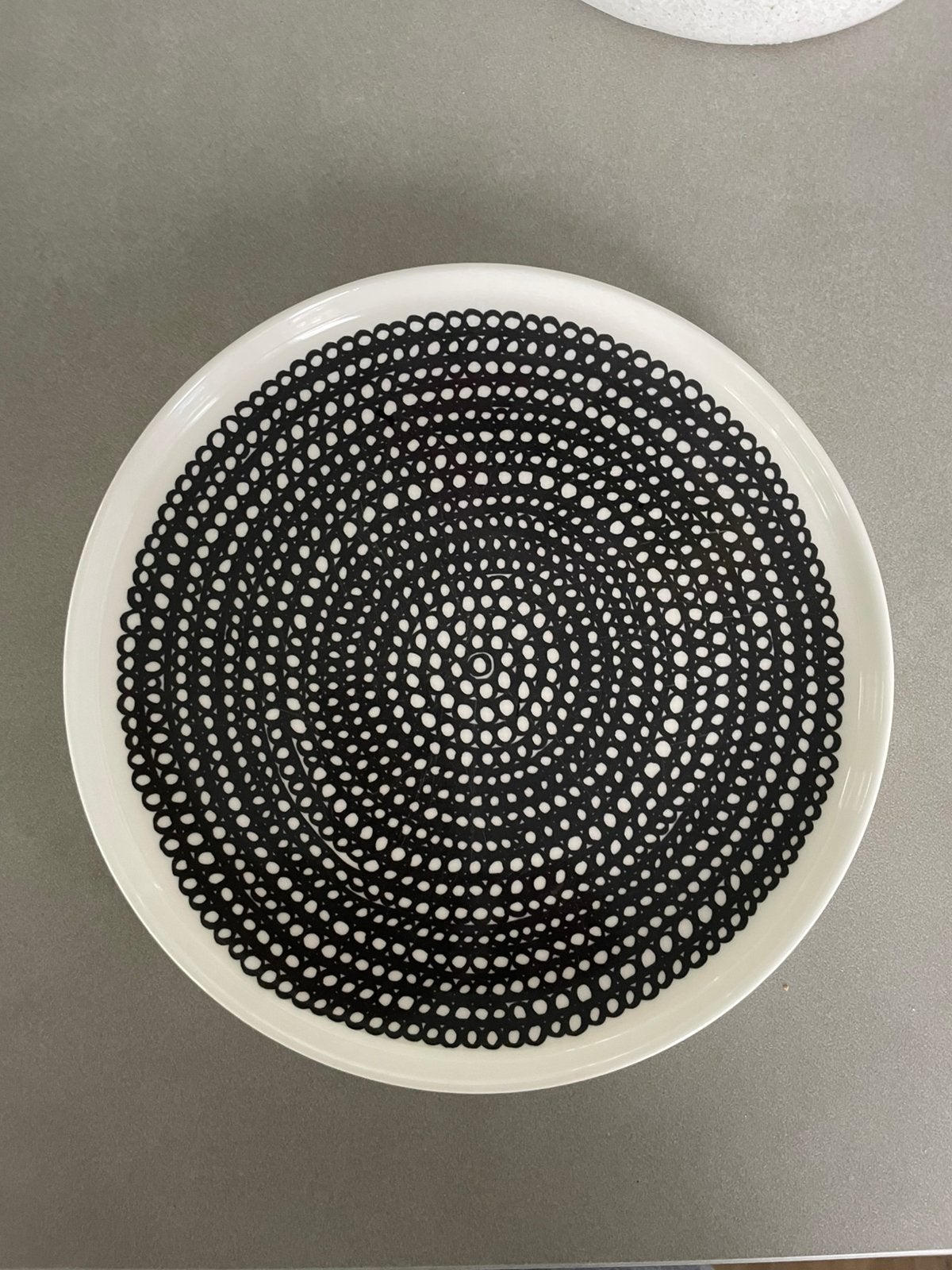 Marimekko bord (diameter 20 cm), Ophalen, Zo goed als nieuw, Bord(en), Overige stijlen