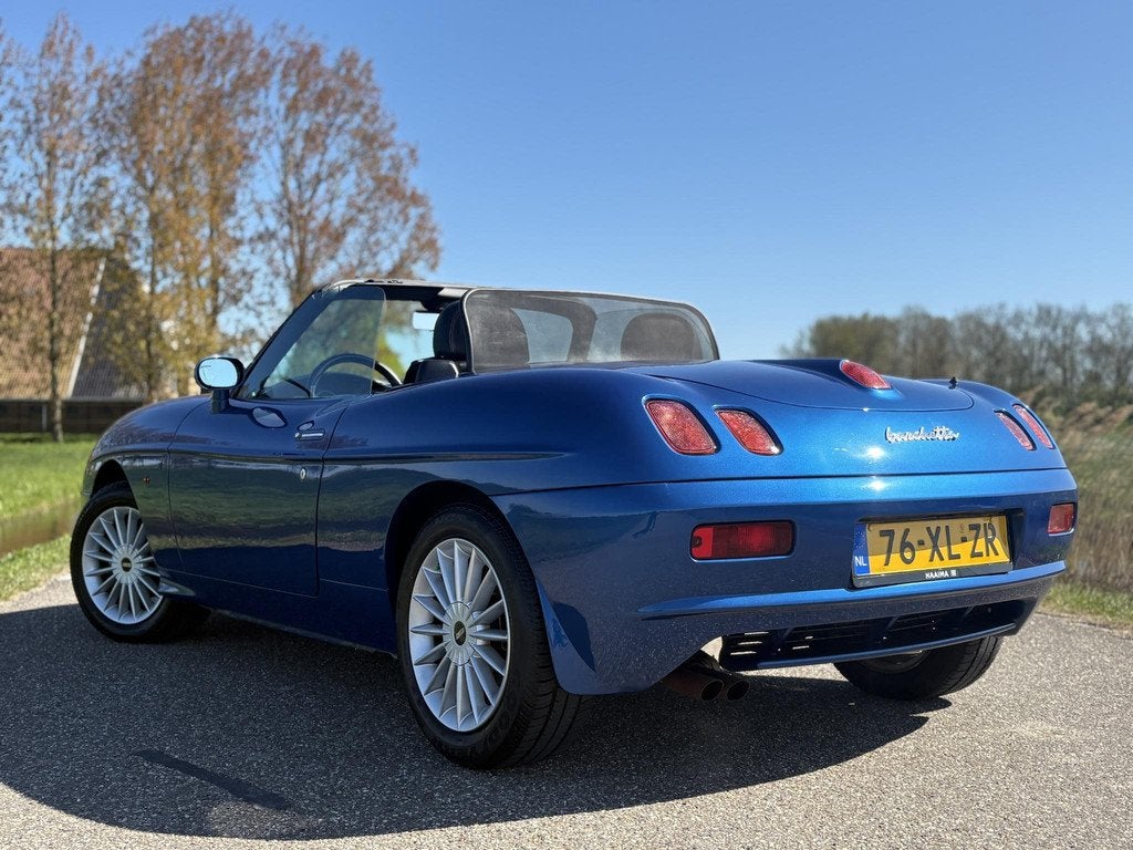Fiat barchetta 1.8-16V Edizione 2001 | In Consignatie | Lede, Auto's, Voorwielaandrijving, Zwart, 4 cilinders, Cabriolet
