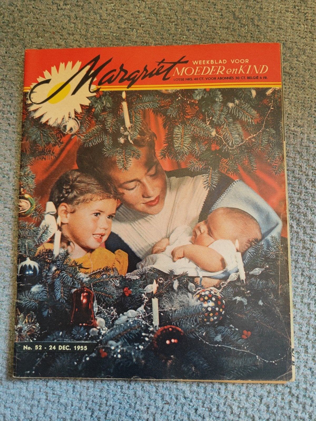 Margriet Kerst Editie 1955 - Weekblad voor Moeder en Kind, Boeken, Ophalen of Verzenden, Gelezen, Damesbladen
