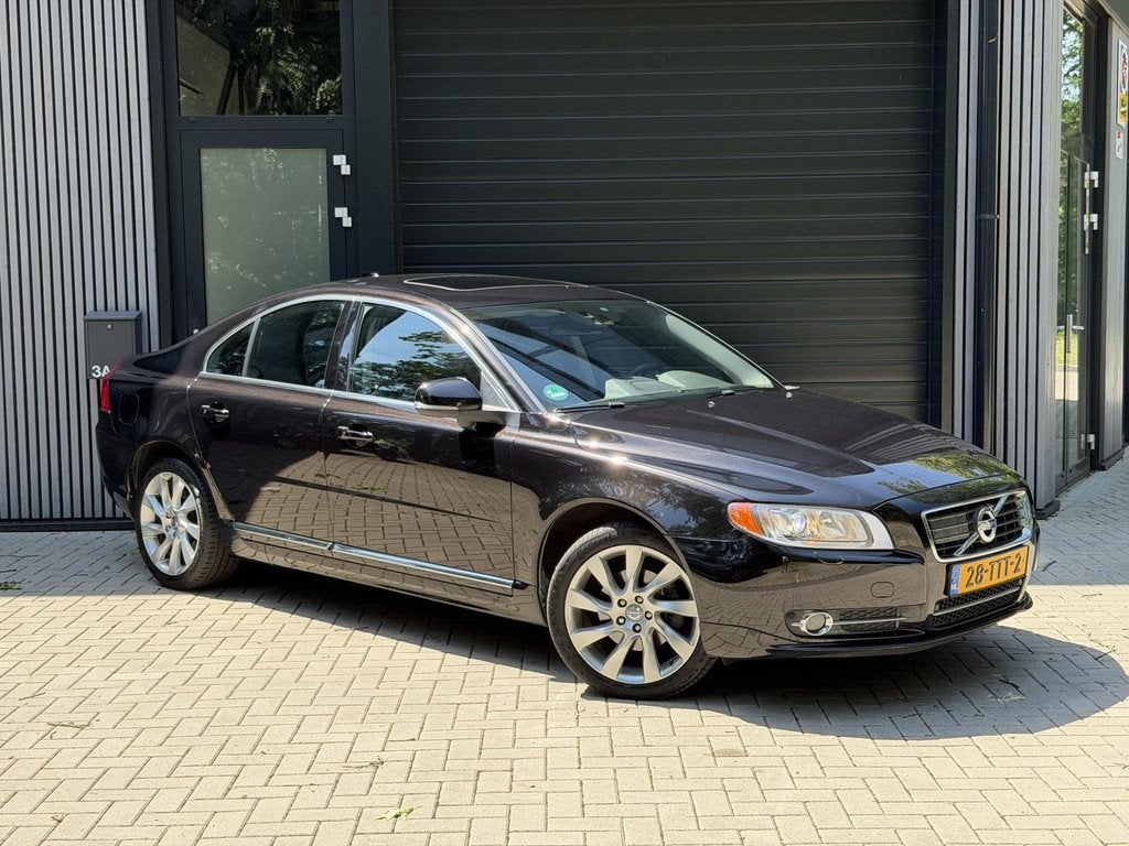 Volvo S80 2.0 T5 Limited Edition, Euro 5, 4 cilinders, Zwart, Sedan