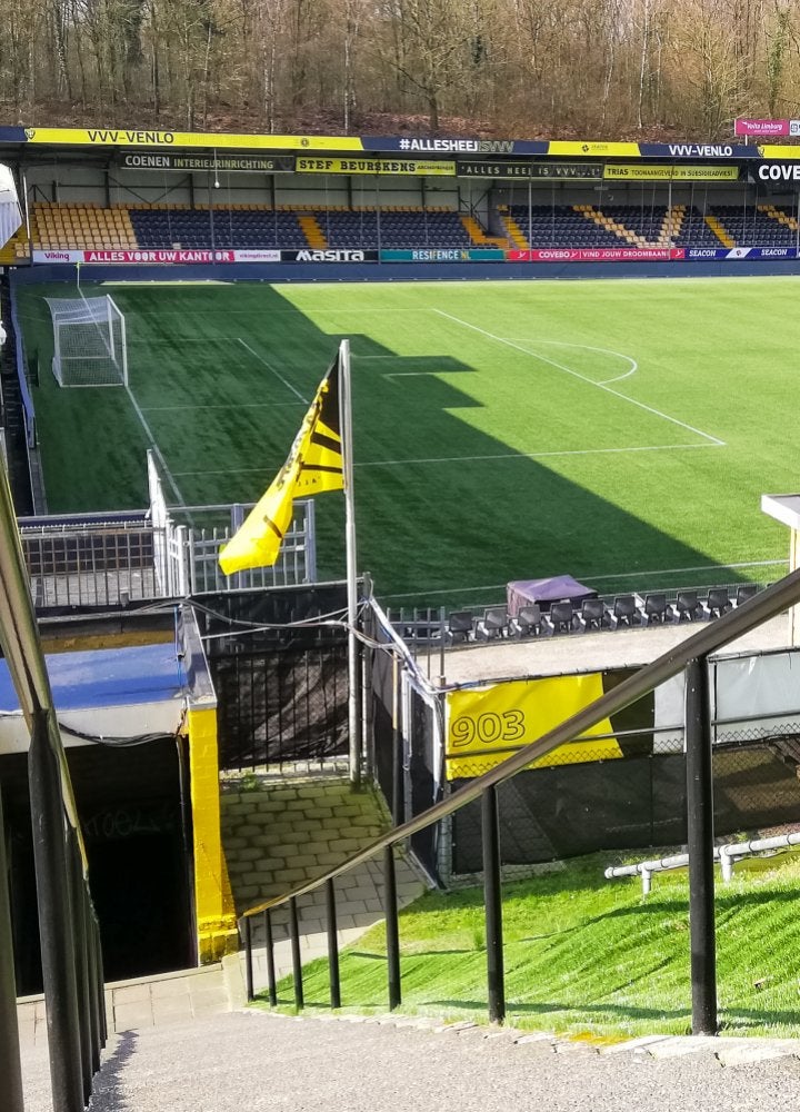 4 VIP wedstrijdtickets VVV Venlo - Roda JC KKD kaartjes, Tickets en Kaartjes, Losse kaart, Drie personen of meer, Oktober