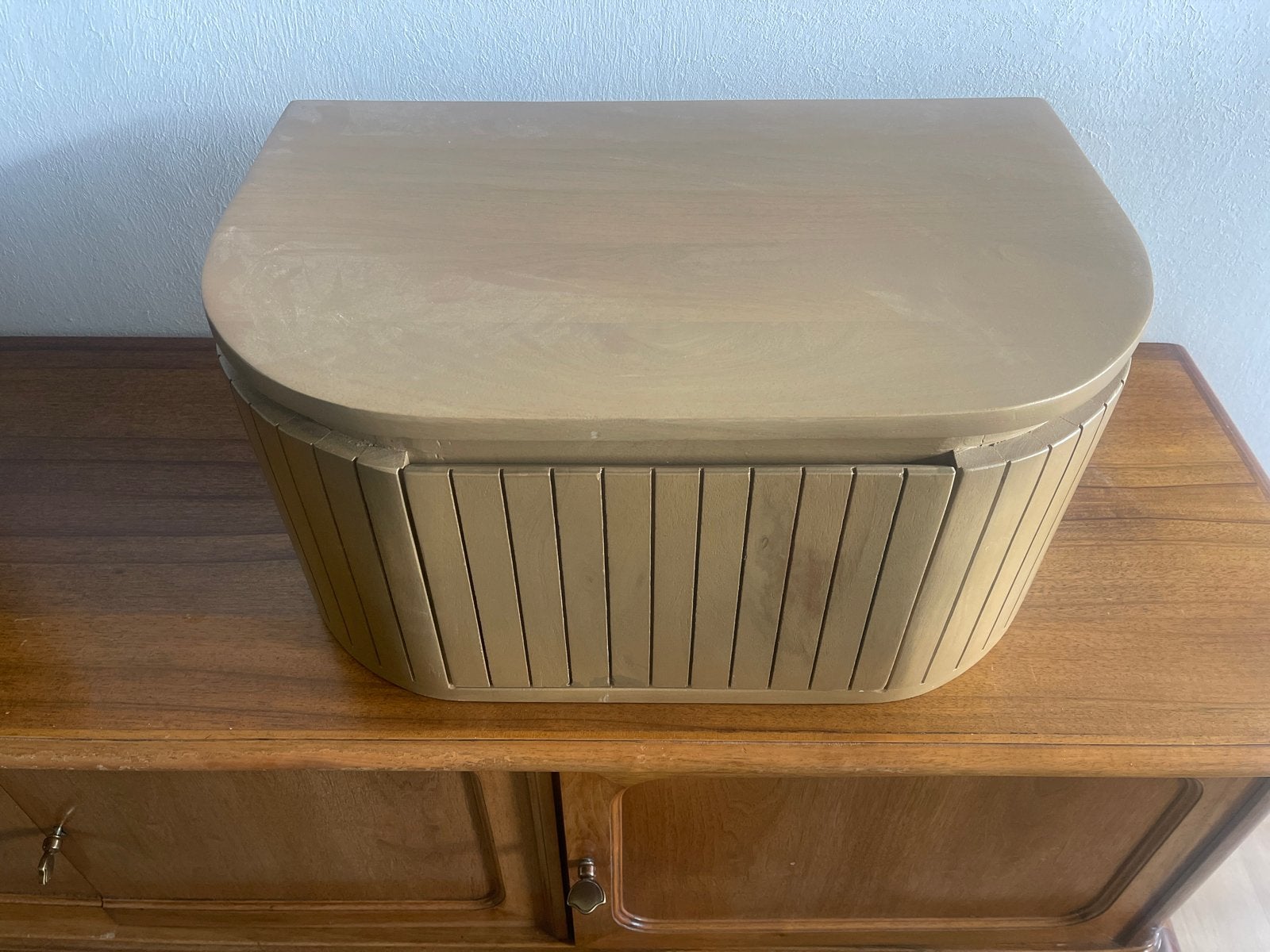 Houten nachtkastje met lade - Sklum Analis, Ophalen of Verzenden, Zo goed als nieuw, 45 tot 65 cm, Minder dan 55 cm