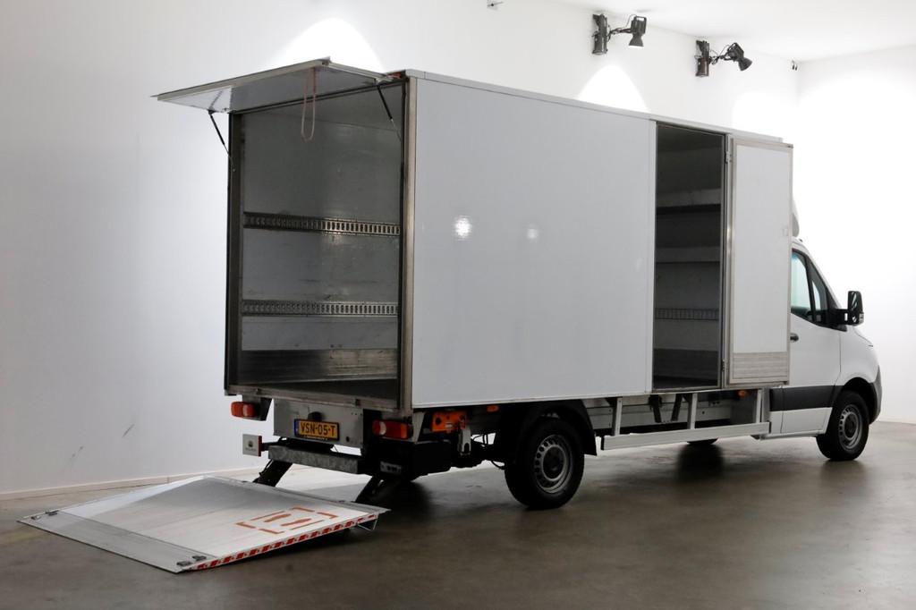Mercedes-Benz Sprinter 315 CDI 150pk 9G Automaat Bakwagen me, Auto's, Bestelauto's, Automaat, Achterwielaandrijving, Gebruikt