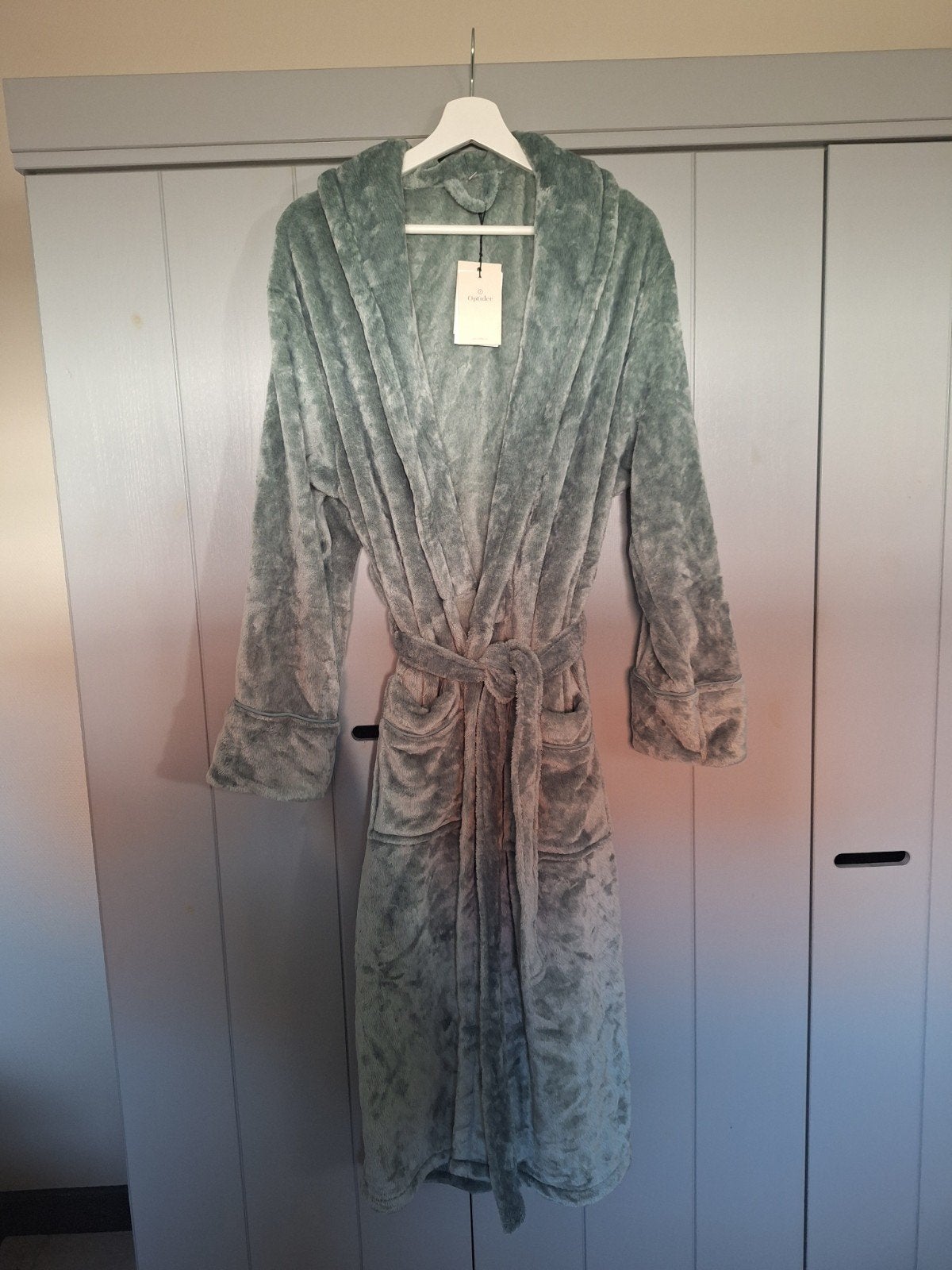 Nieuwe zachte badjas - Maat L, Kleding | Dames, Overige Dameskleding, Optidee, Ophalen of Verzenden, Nieuw