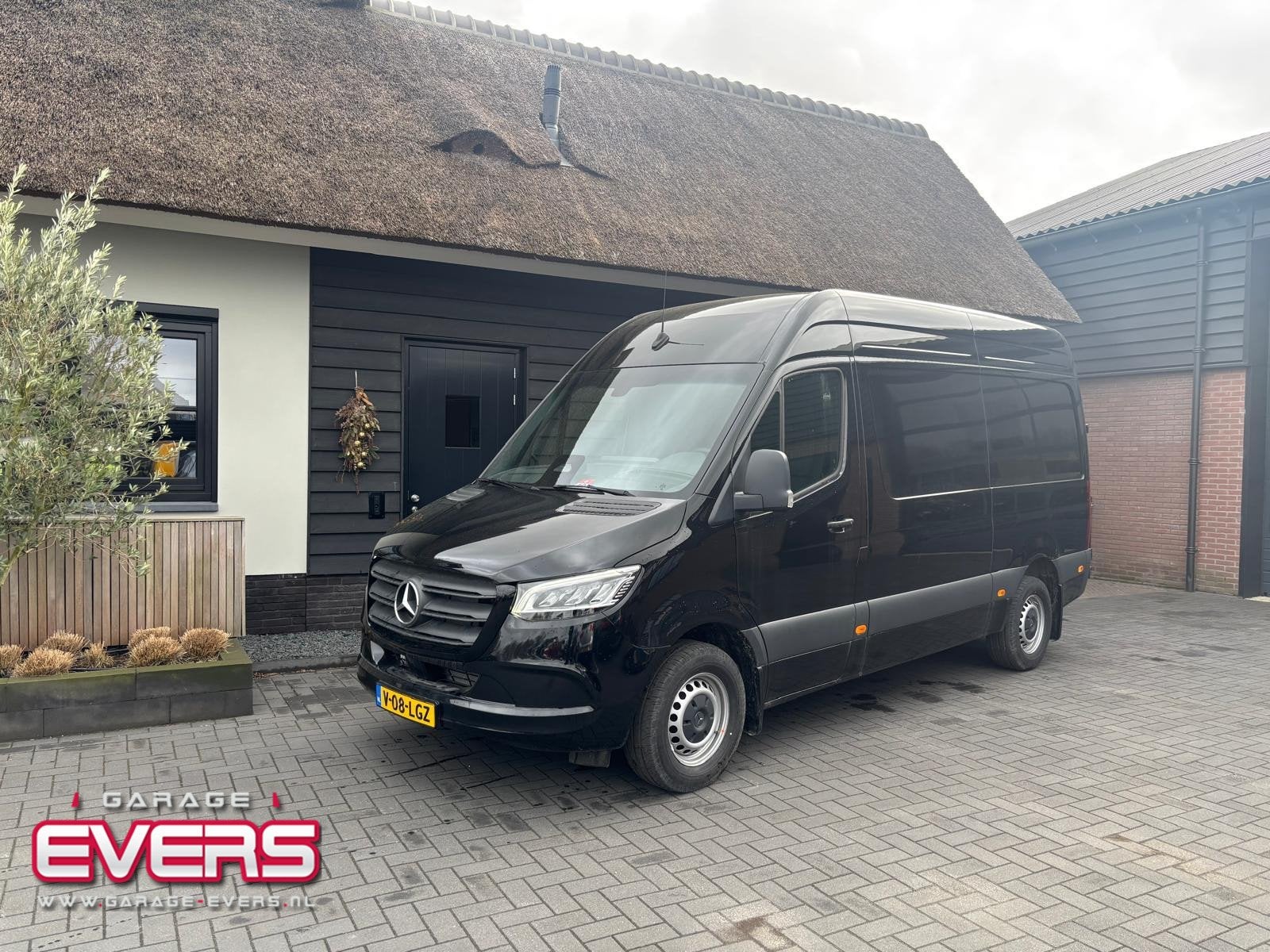 Mercedes-Benz Sprinter 319 1.9 CDI L2H2 RWD, Automaat, Gebruikt, Euro 6, 2000 kg