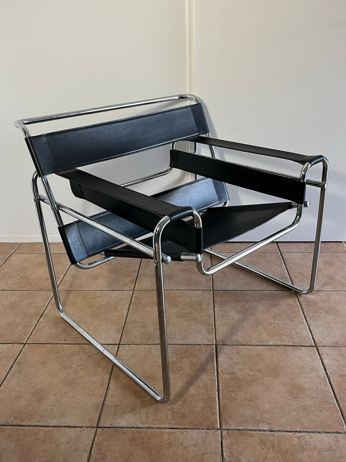 Reproductie Wassily Chair - Bauhaus Design Klassieker, Huis en Inrichting, Stoelen, Gebruikt, Zwart, Leer, Ophalen of Verzenden