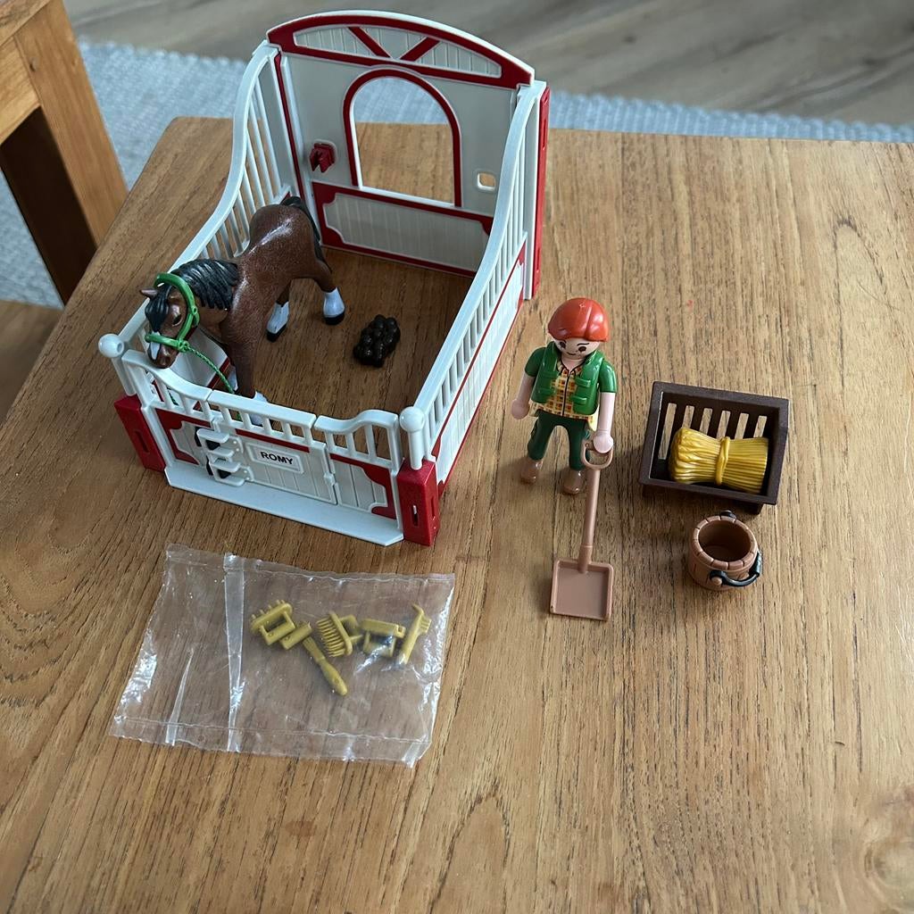 Playmobil paardenstal / manege - 5108, Kinderen en Baby's, Ophalen of Verzenden, Zo goed als nieuw