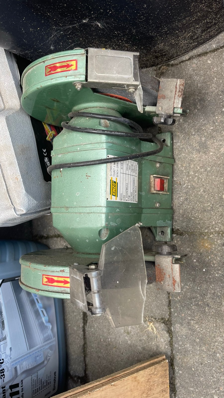Kinzo Slijpmachine 86408 - Gebruikt, Doe-het-zelf en Verbouw, Gereedschap | Slijpmachines, Ophalen of Verzenden, Gebruikt, Minder dan 700 watt