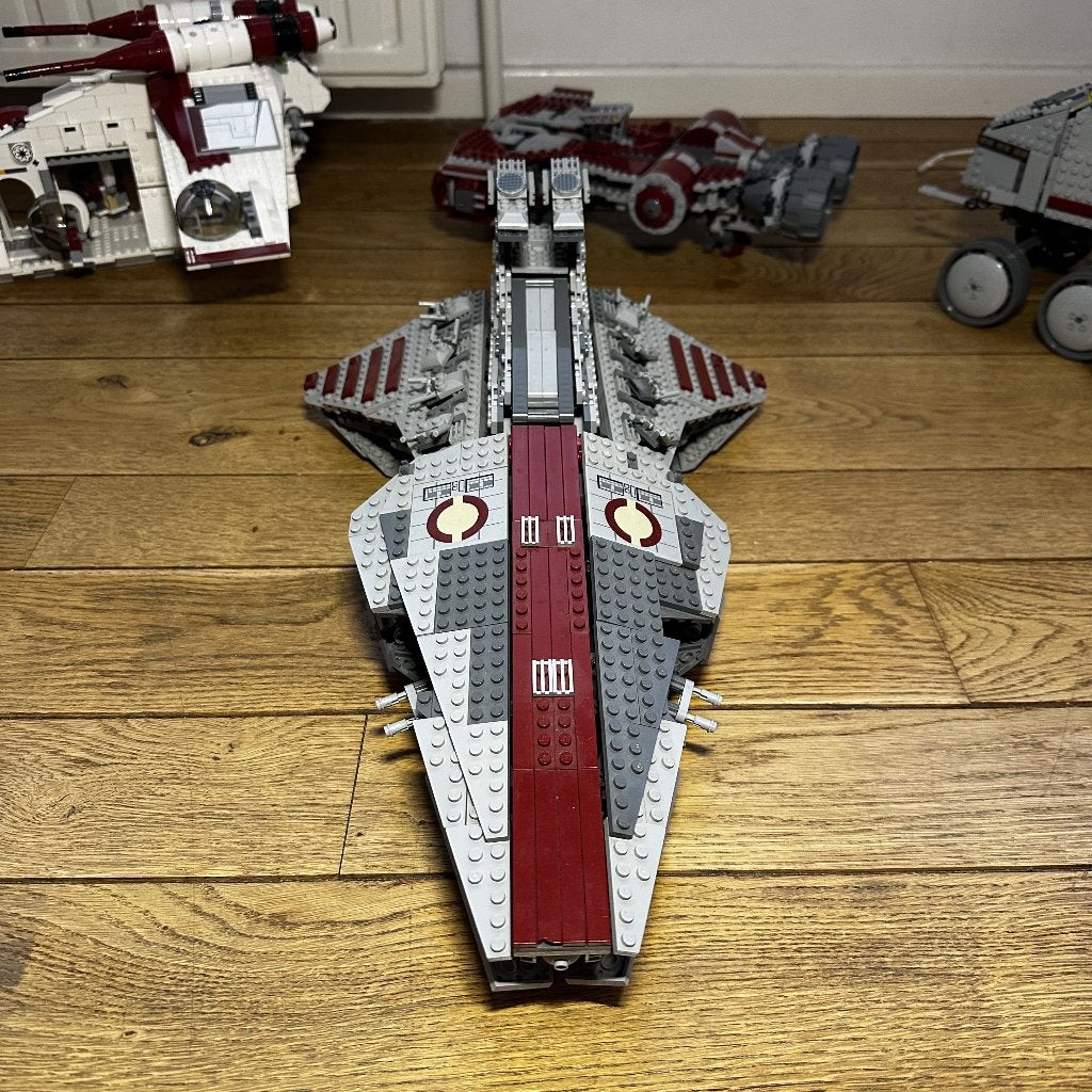 LEGO Star Wars Venator Republic Attack Cruiser 8039, Star Wars, Lego, Ophalen of Verzenden, Zo goed als nieuw