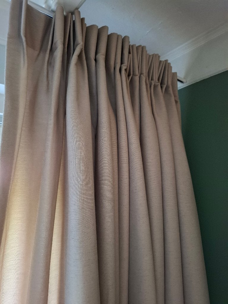 Mooie creme / beige kleurige gordijnen, 6 stuks van de HEMA, Ophalen, Gebruikt, 500 cm, 235 cm