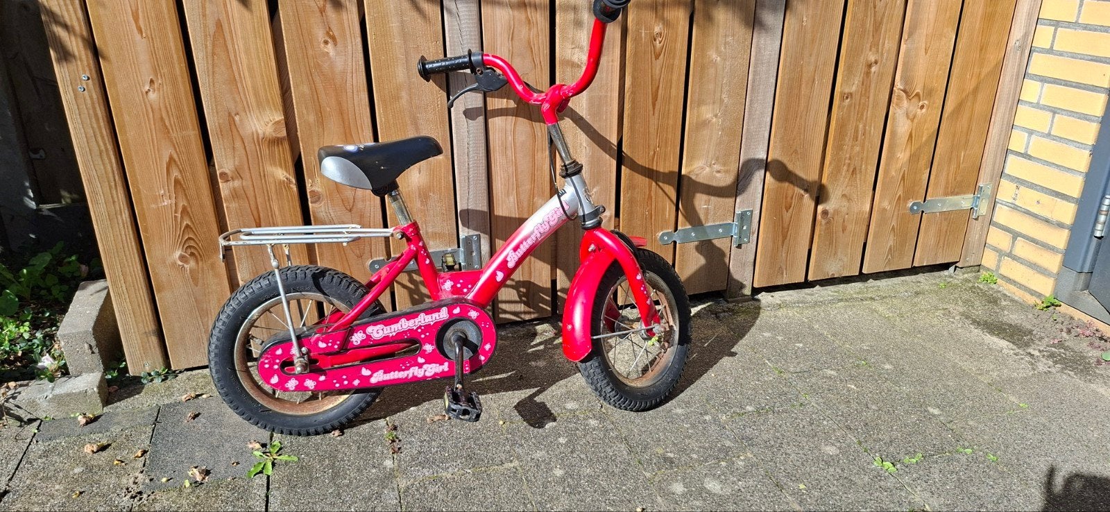 Kinderfiets 12 inch rood - Cumberland Butterfly Girl, Ophalen, Terugtraprem, Gebruikt, Minder dan 16 inch