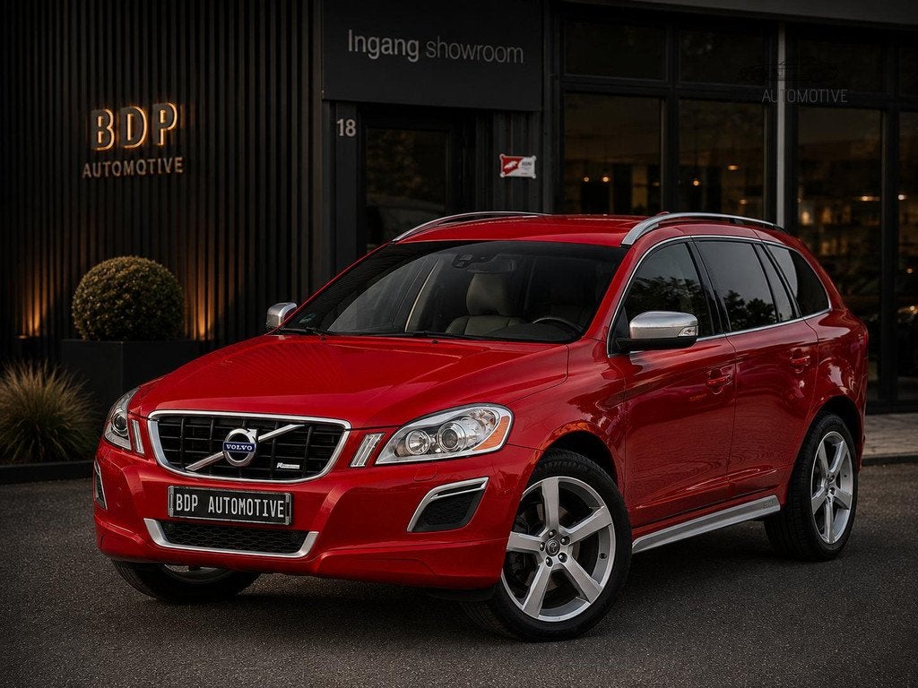 Volvo XC60 3.0 T6 AWD Momentum Leer | Camera | Mooie auto, Auto's, Automaat, Gebruikt, Parkeersensor, XC60