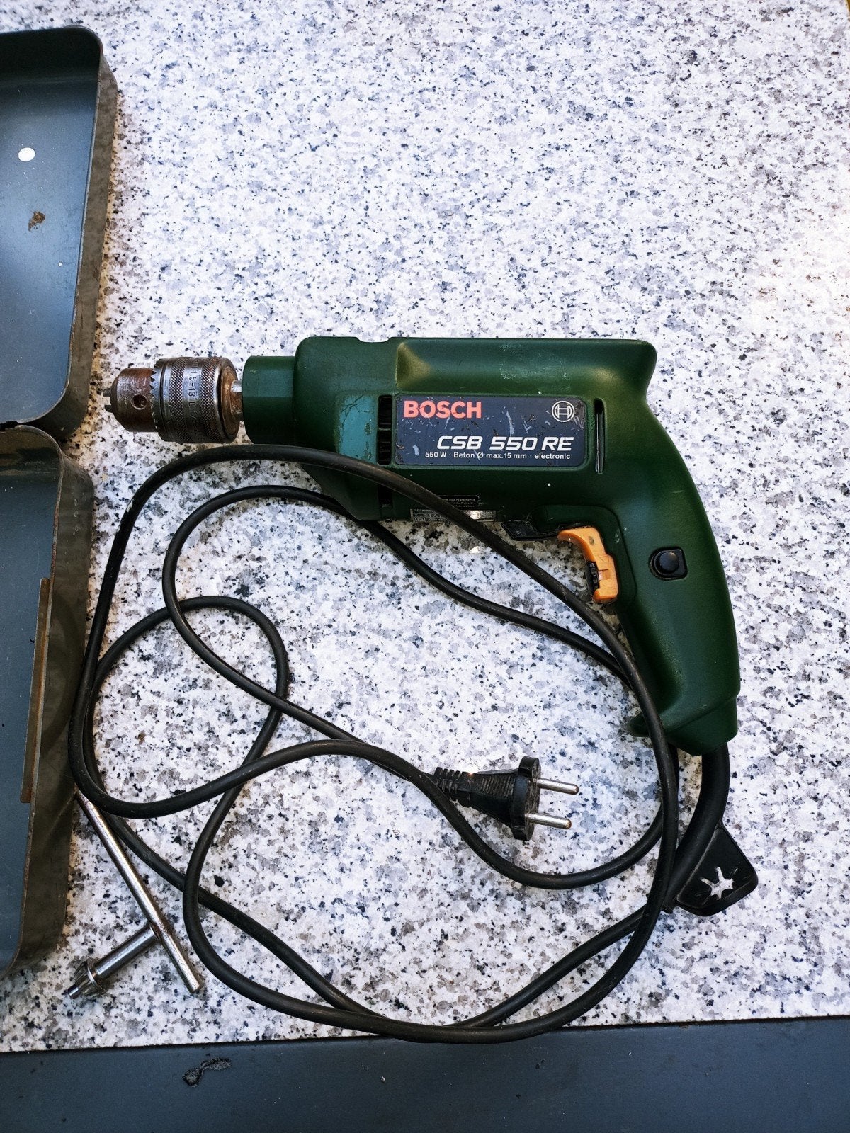 Bosch CSB 550 RE Boormachine - 550W, Elektronisch, Boormachine, Ophalen of Verzenden, Variabele snelheid, Gebruikt