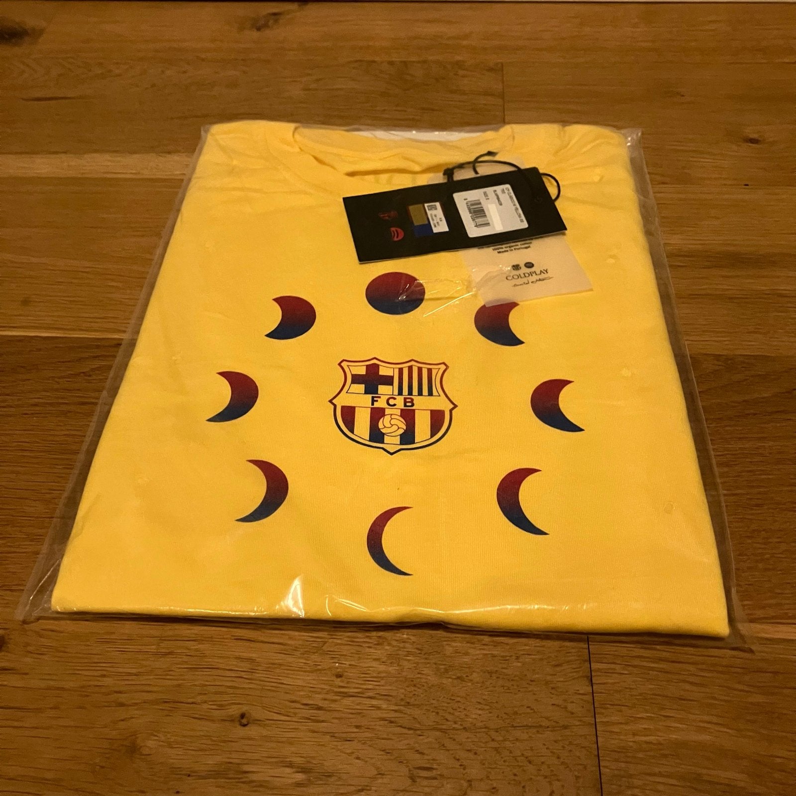 FC Barcelona x Coldplay T-shirt Maat S Geel Nieuw, Ophalen of Verzenden, Nieuw, Maat 46 (S) of kleiner, Geel