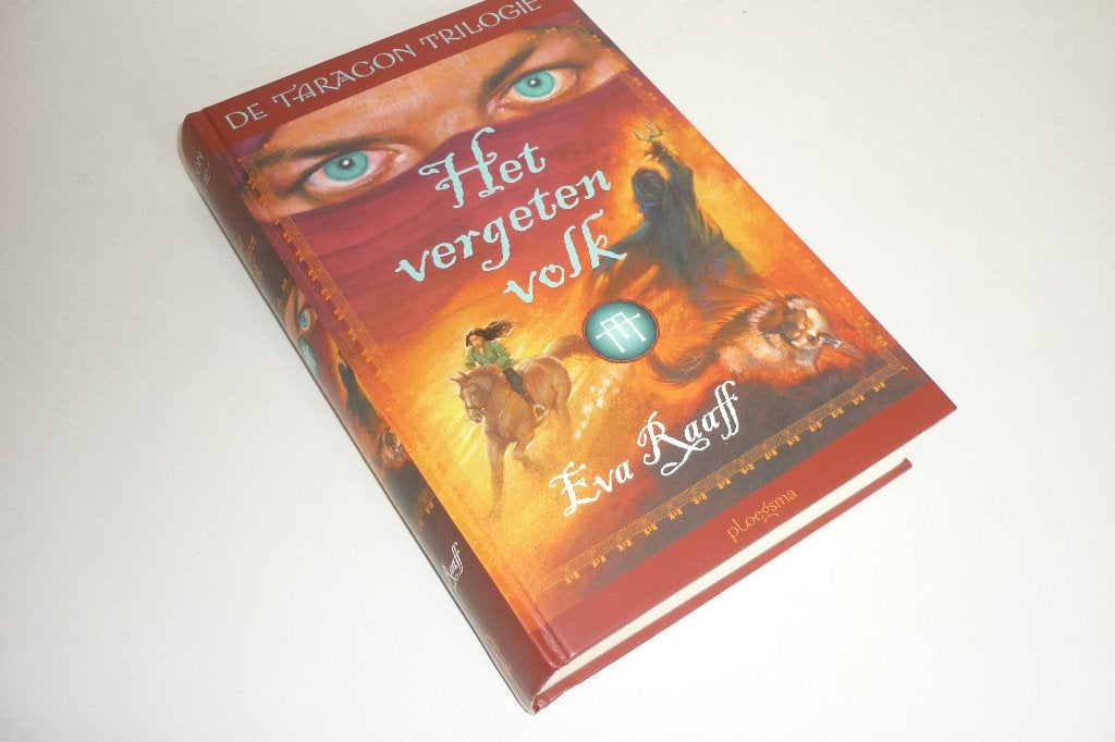 Eva Raaf: Het Vergeten Volk (Taragon Trilogie), Ophalen of Verzenden, Gelezen