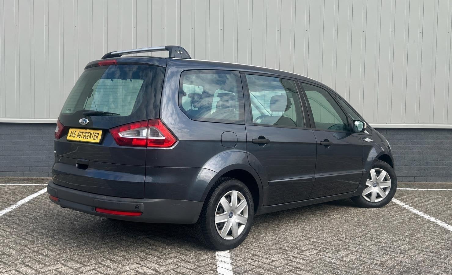 Ford Galaxy 2.0 7 Zits/1e Eig/Airco/Pano/146PK/Pdc/Stoelverw, Voorwielaandrijving, Stof, Gebruikt, 7 stoelen