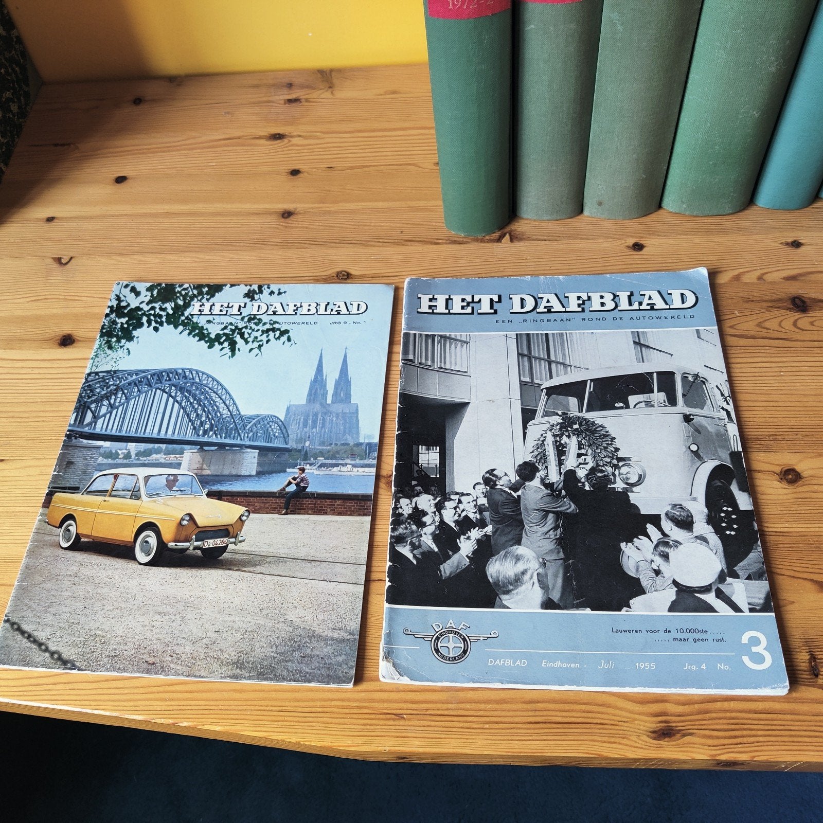 2x HET DAFBLAD juli 1955 en febr. 1960, Ophalen of Verzenden, Gelezen, Algemeen