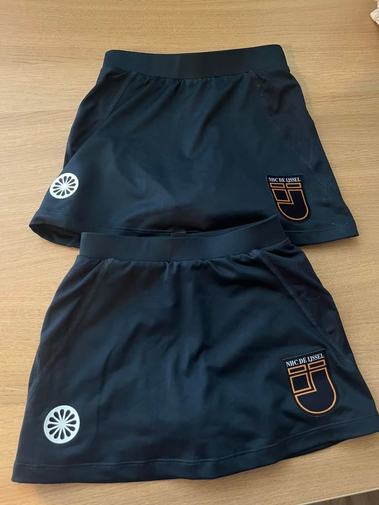 Hockey rokje maat 128 NHC de IJSSEL, Ophalen of Verzenden, Zo goed als nieuw, Kleding