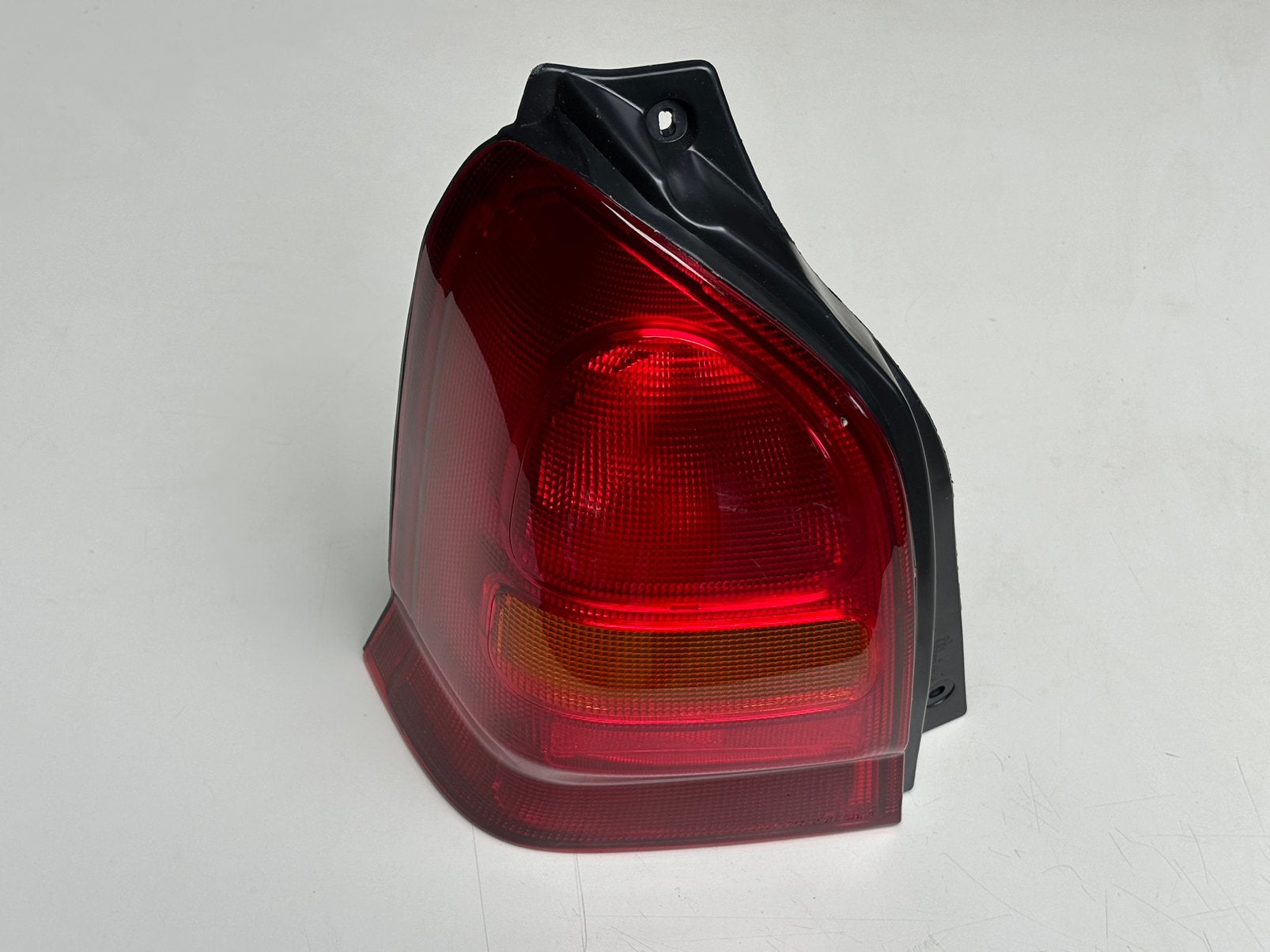 Suzuki Alto 2002-2008 Achterlicht links, Auto-onderdelen, Verlichting, Ophalen of Verzenden, Gebruikt, Suzuki