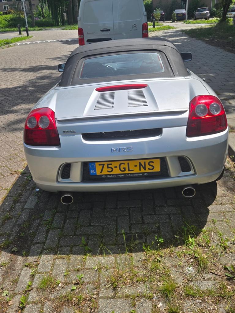 Toyota MR2 1.8 16V 2001 Grijs, Auto's, Toyota, 4 cilinders, Cabriolet, Handgeschakeld, Electronic Stability Program (ESP)