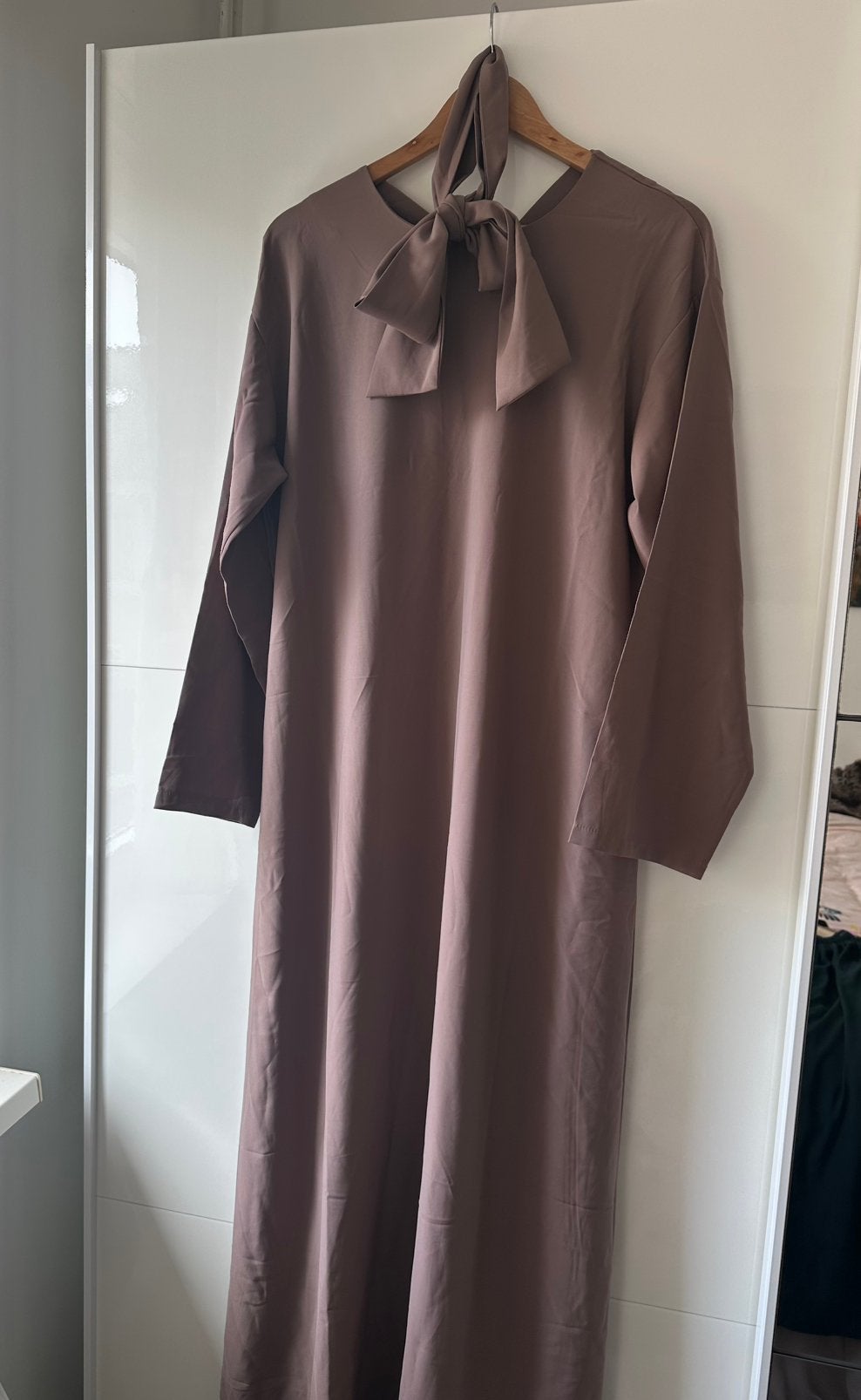 Bruine abaya jurk, Maat 38/40 (M), Bruin, Nieuw, Ophalen of Verzenden
