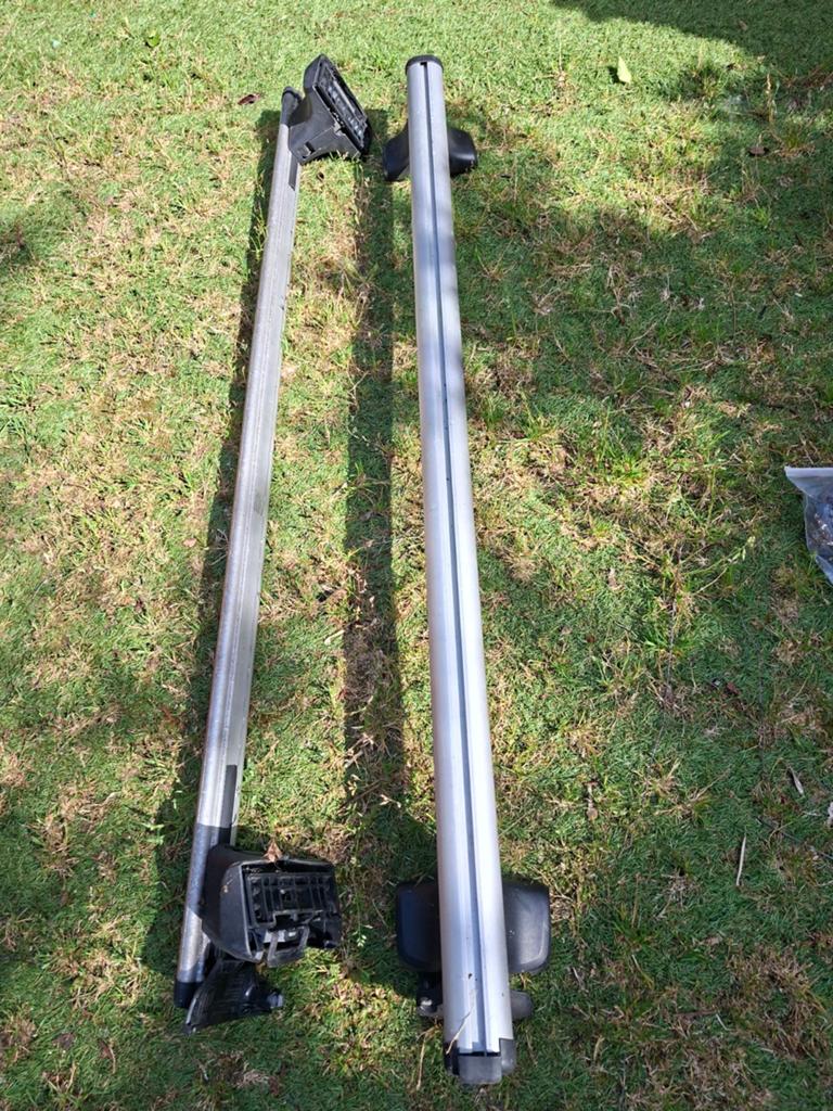 Thule dakdragers met aansluiting kit fix points, Ophalen