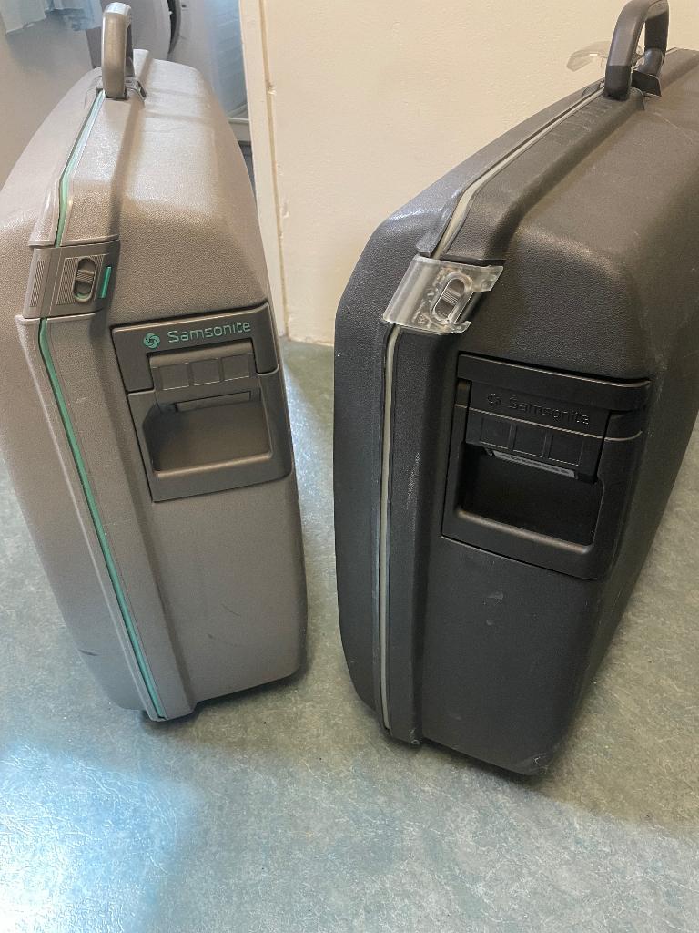 Koffers samsonite, Gebruikt, Hard kunststof, 70 cm of meer, Wieltjes