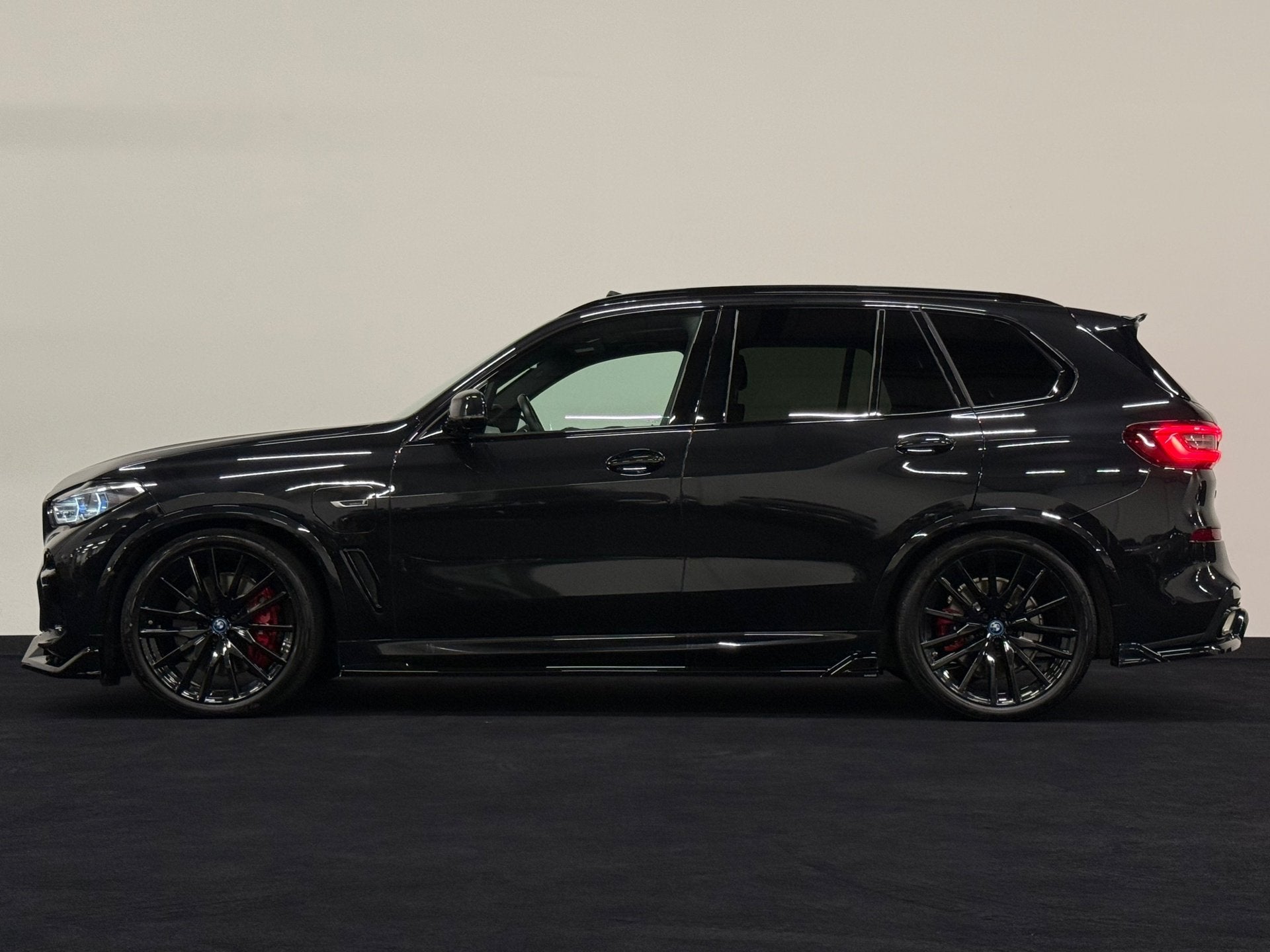 BMW X5 xDrive 45e M-Sport Pano Laser Harman Kardon Carbon, Automaat, Dealer onderhouden, Gebruikt, 394 pk