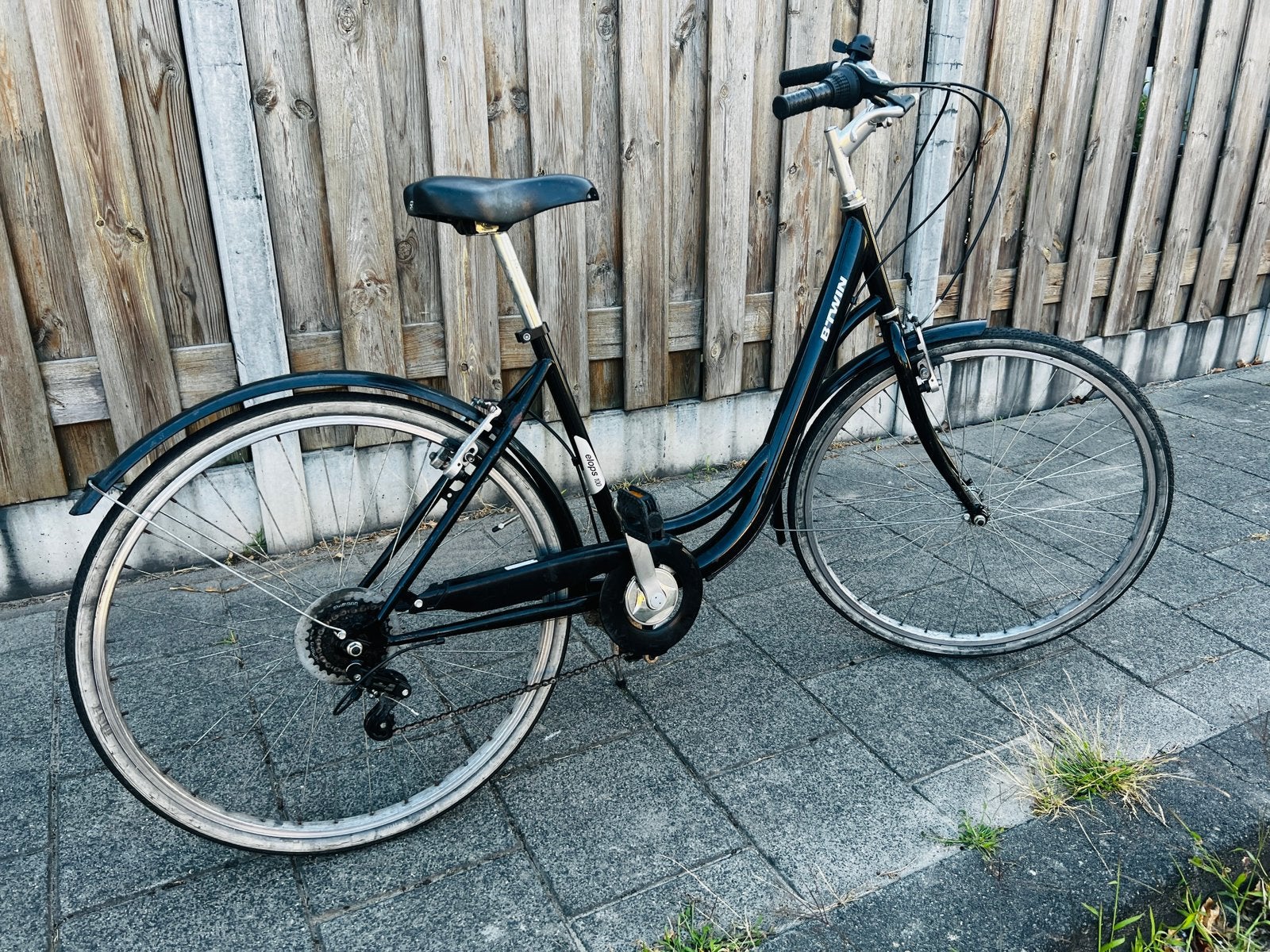 B’twin Elops 100- Goede conditie, Minder dan 10 versnellingen, 26 inch, Velgrem, Nieuw