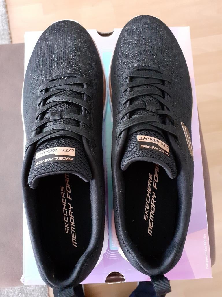 Nieuwe zwarte sketchers maat 40 instappers, Ophalen of Verzenden, Nieuw, Zwart, Sneakers of Gympen