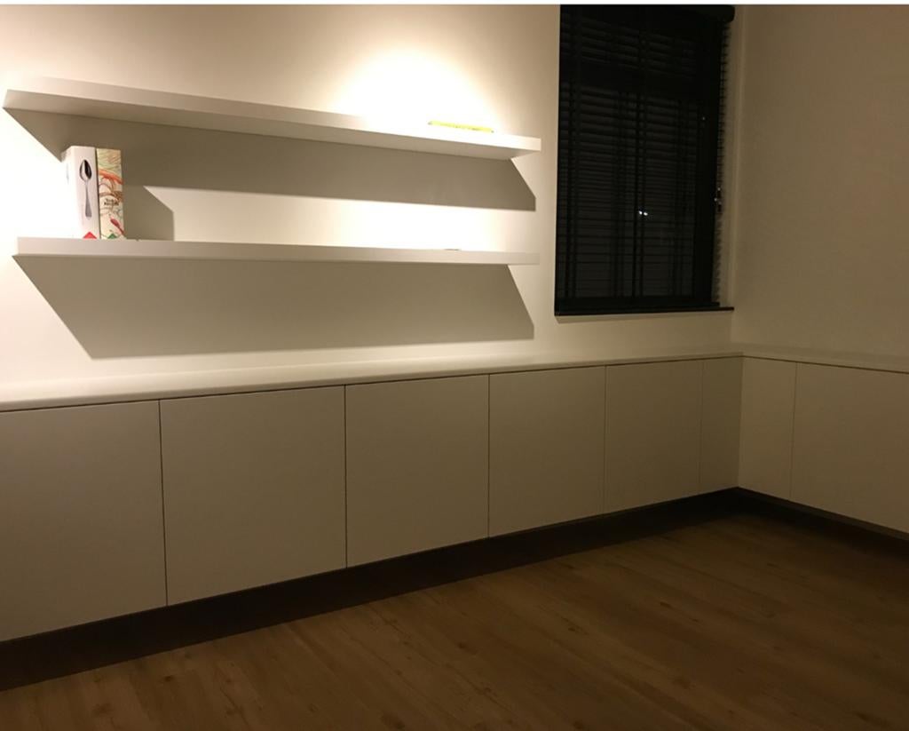 2x Wandplank LACK ikea, wit 190cm, Huis en Inrichting, Ophalen, Zo goed als nieuw