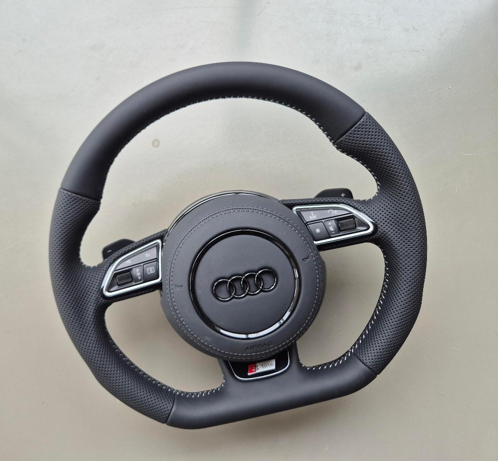 Audi afgevlakt stuur A6,S6 A7,S7 (C7,4G) A8 (D4) A3(8V), Ophalen, Nieuw, Audi