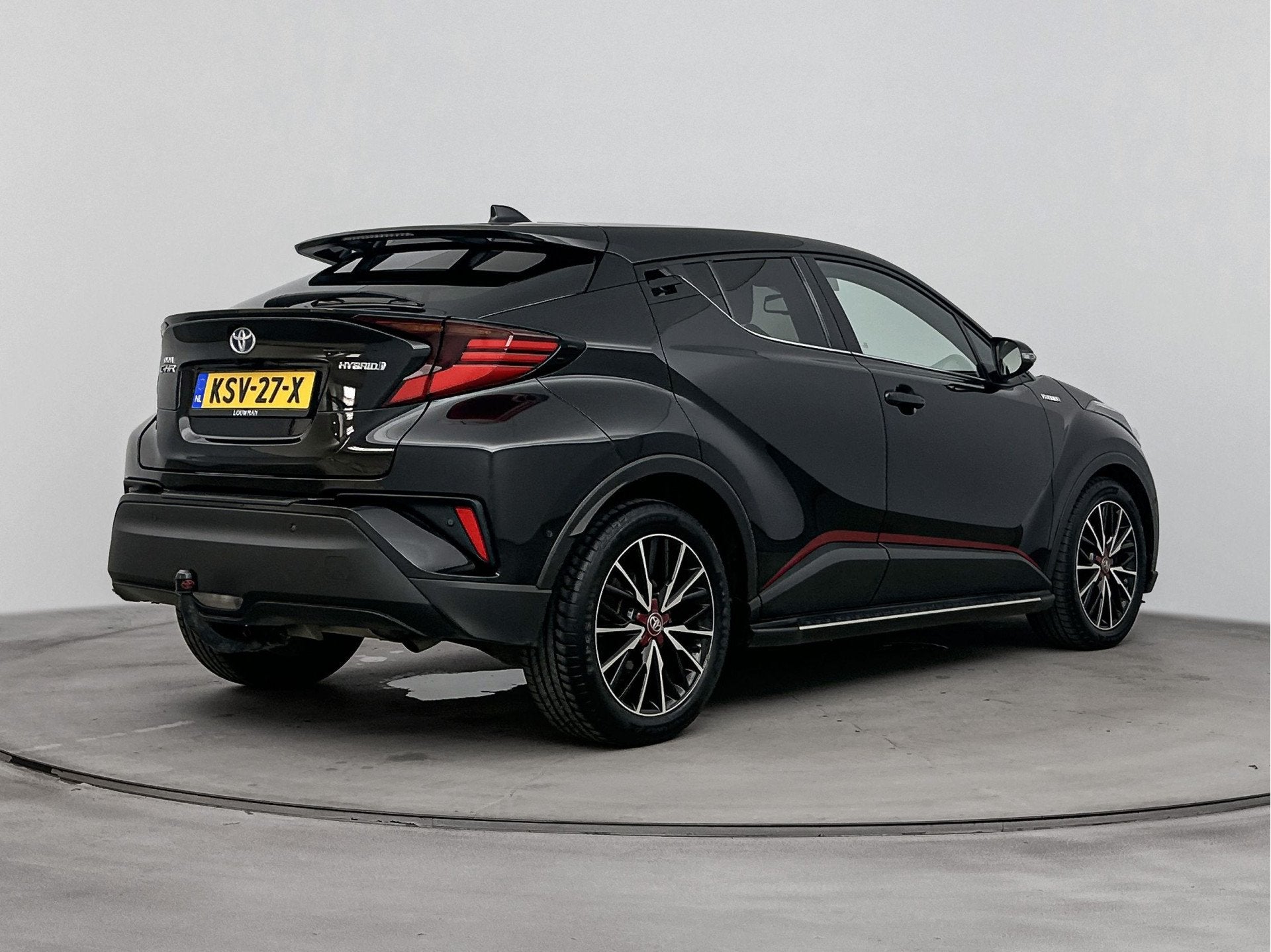 Toyota C-HR 1.8 Hybrid Executive | Parkeersensoren V+A | JBL, Auto's, 12 maanden, 4 cilinders, Leder, Bedrijf