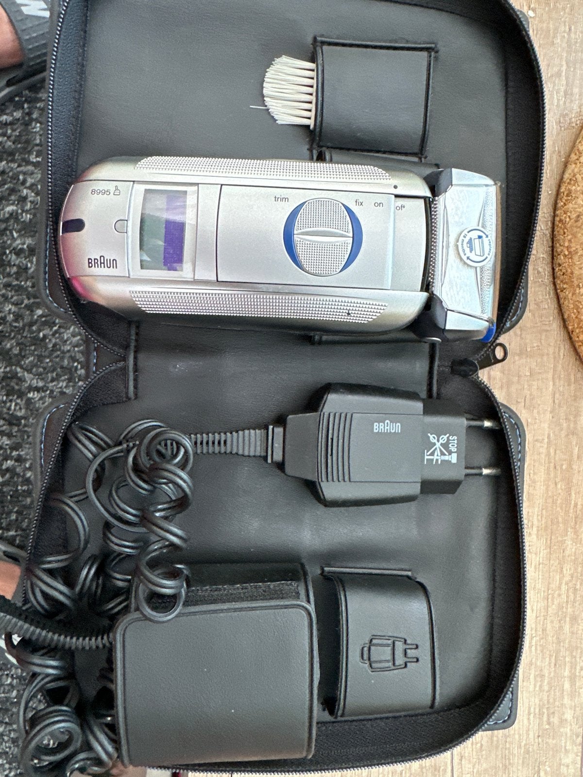 Braun Series 8995 Scheerapparaat met Oplader en Etui, Ophalen of Verzenden, Gebruikt, Scheren en Epileren