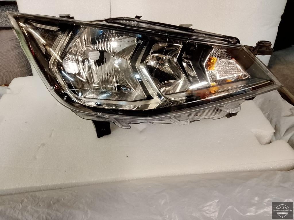 Seat Ibiza 6F Arona 17-21 Halogeen LED Koplamp R 6F1941016A, Auto-onderdelen, Verlichting, Gebruikt, Autovia A-2, Km 585 585
08760  Martorell, ES