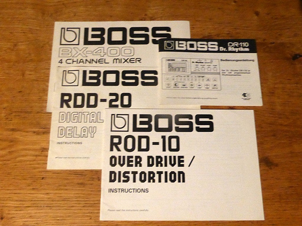 4 originele BOSS manuals - BX-400 - DR-110 - RDD-20 - ROD-10, Muziek en Instrumenten, Ophalen of Verzenden, Zo goed als nieuw