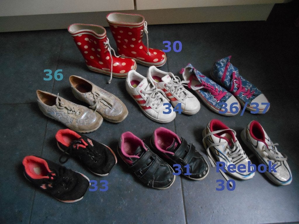 Adidas Twins Snowboots Gym Bunnies Vingino Laarzen etc, Ophalen of Verzenden, Zo goed als nieuw, Jongen of Meisje, Schoenen